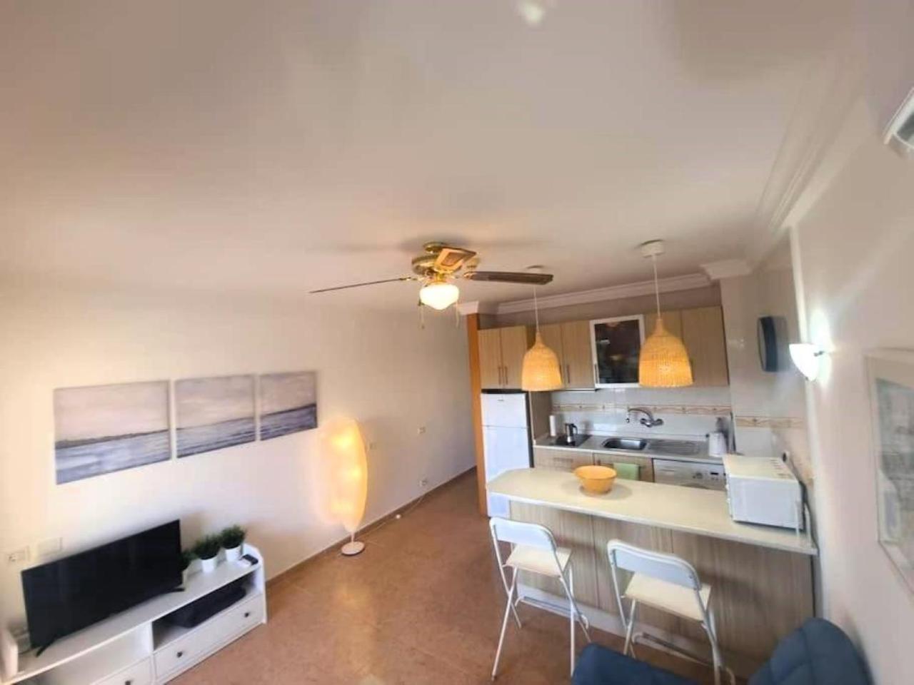 Apartamento Lovely Close To The